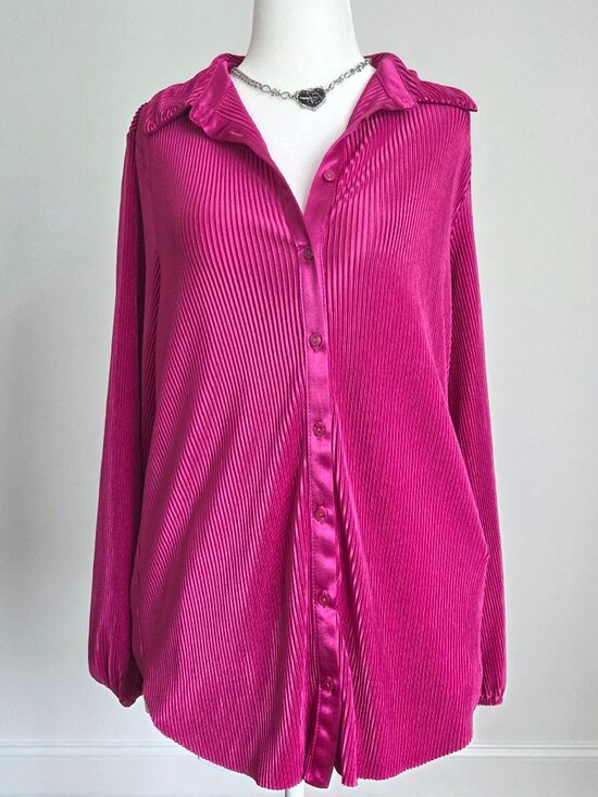 Ro&De Tops - Magenta Pleated Plisse Blouse Medium Pink Satin Collared Button Down Luxury Boho